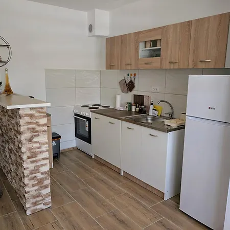 Zen Point Apartment Foca